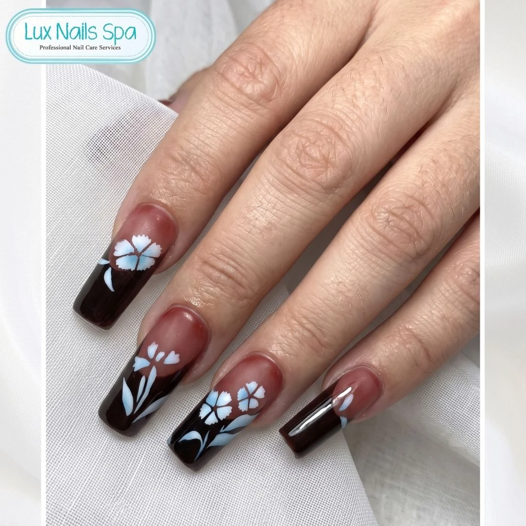 Lux Nails spa